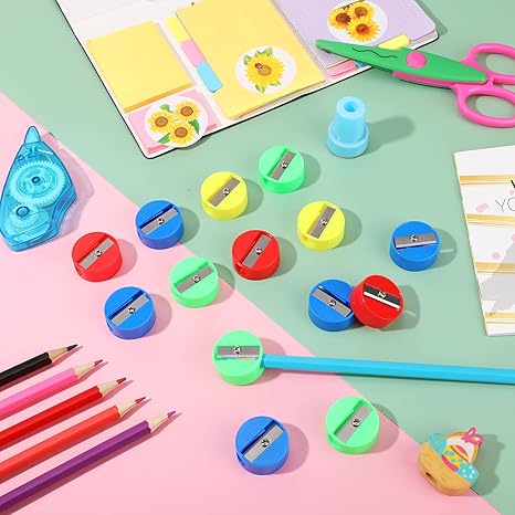 200 Pcs Pencil Sharpeners, Mini Round Manual Sharpeners Pocket Pencil Sharpener for Kids Adults Office School Supplies Goodie Bags and Gifts, Multicolor